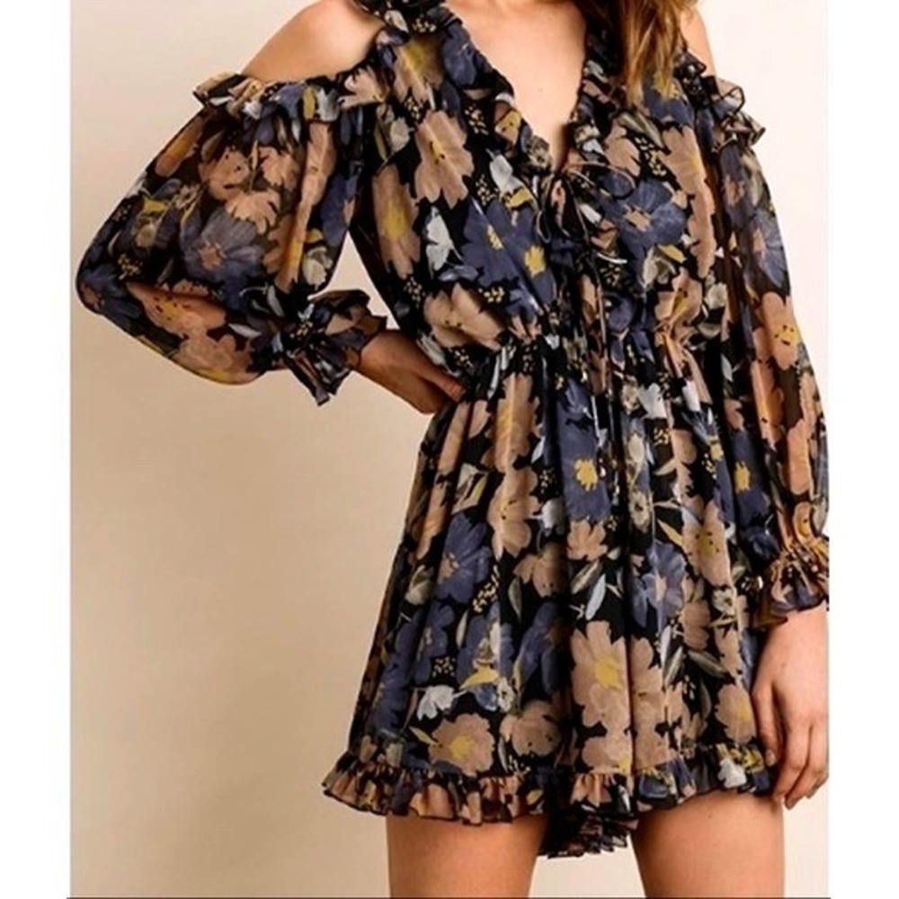 Dress Forum Floral Cold Shoulder Romper Blue Tan Ruffle Lace Up Small Boho‎ Chic